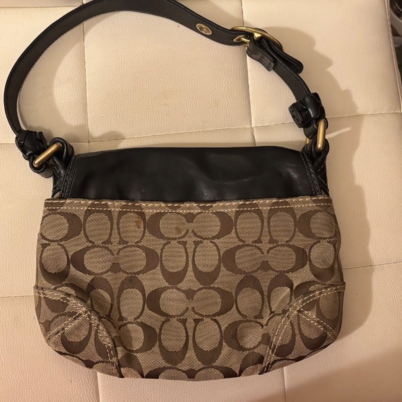 Coach mini hand bag - Picture 2 of 3